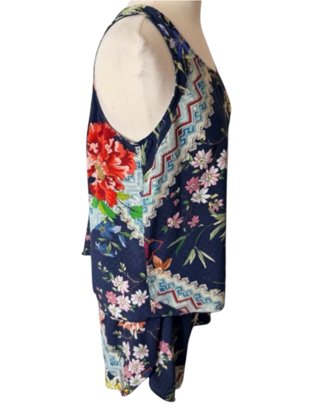 Johnny Was Roselynn 2 Pc Silk Set Size S Navy Floral - Picture 6 of 10